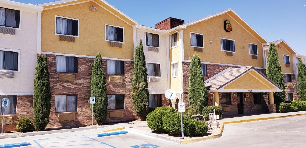 Super 8 By Wyndham Kingman Hotel Exterior foto